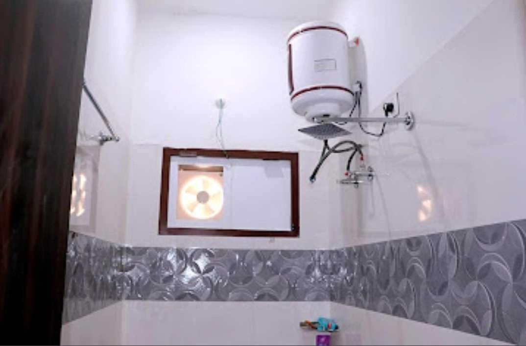 Oyo Palace Hotel Rohtak Exteriör bild
